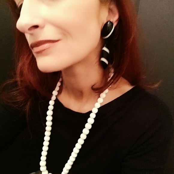 Vintage Designer Monies Couture Runway Oversized Mod Earrings - Picture 8 of 8